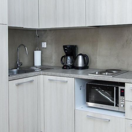 Beautiful Apt Near Monastiraki Sqr Apartamento Atenas Exterior foto